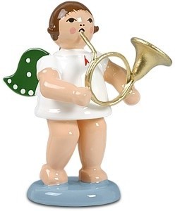 Engel mit russ. Horn