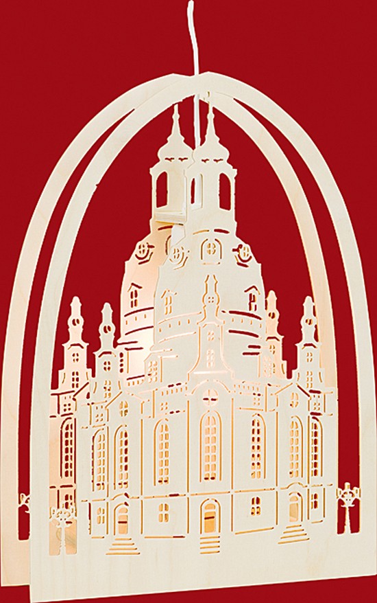 Beleuchtetes Fensterbild Frauenkirche
