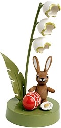 Hase mit Maiglöckchen Hase mit Maiglöckchen
