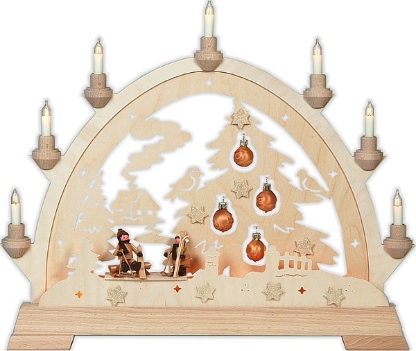 Kleiner elektr. Rundbogen, Skifahrer - Tannenbaum mit Kugeln, creme