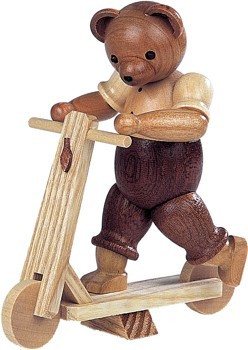 Bär auf Roller Bär auf Roller