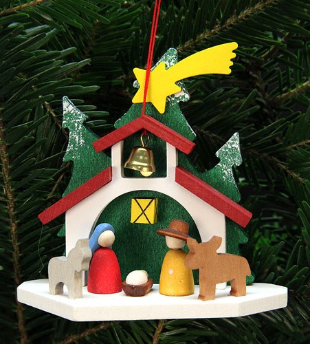 Baumbehang Kapelle mit heiliger Familie Baumbehang Kapelle mit heiliger Familie
