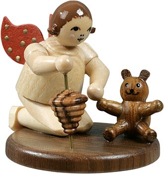 Engel kniend mit Teddy und Kreisel / natur Engel kniend mit Teddy und Kreisel / natur