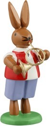 Hasenmusikant mit Waldhorn Hasenmusikant mit Waldhorn