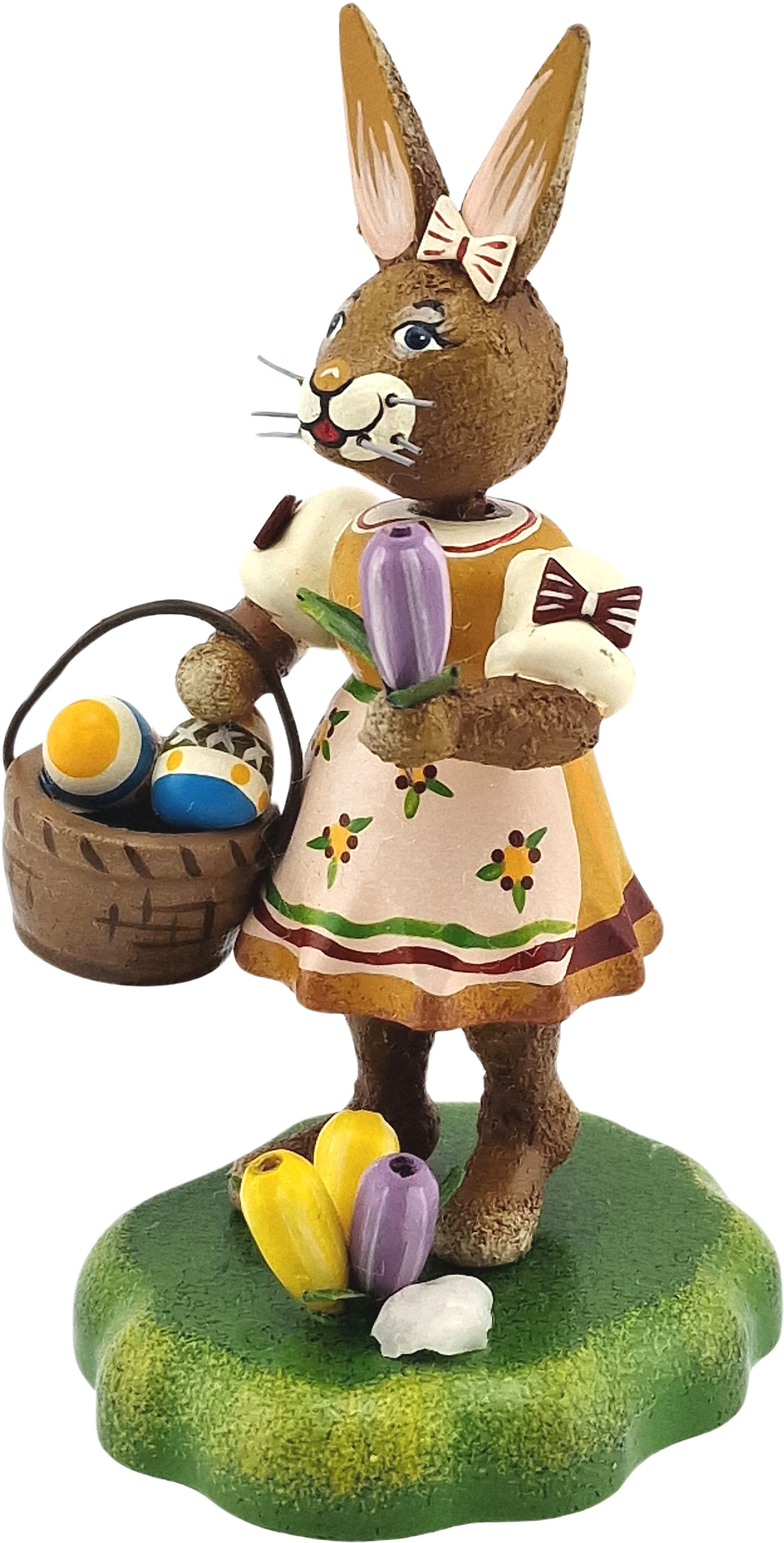 Hasenland, Hasenmutter mit Krokus