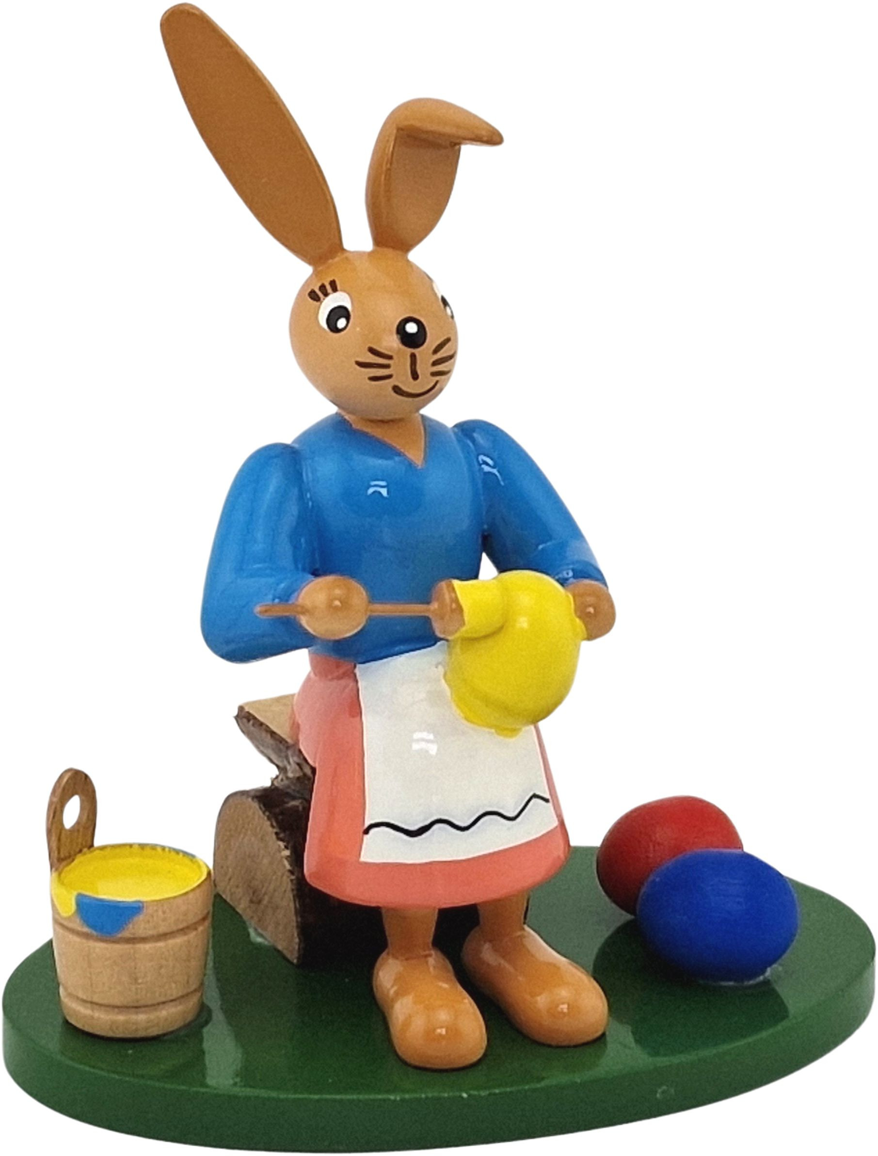 Knickohrhasen Malerin sitzend