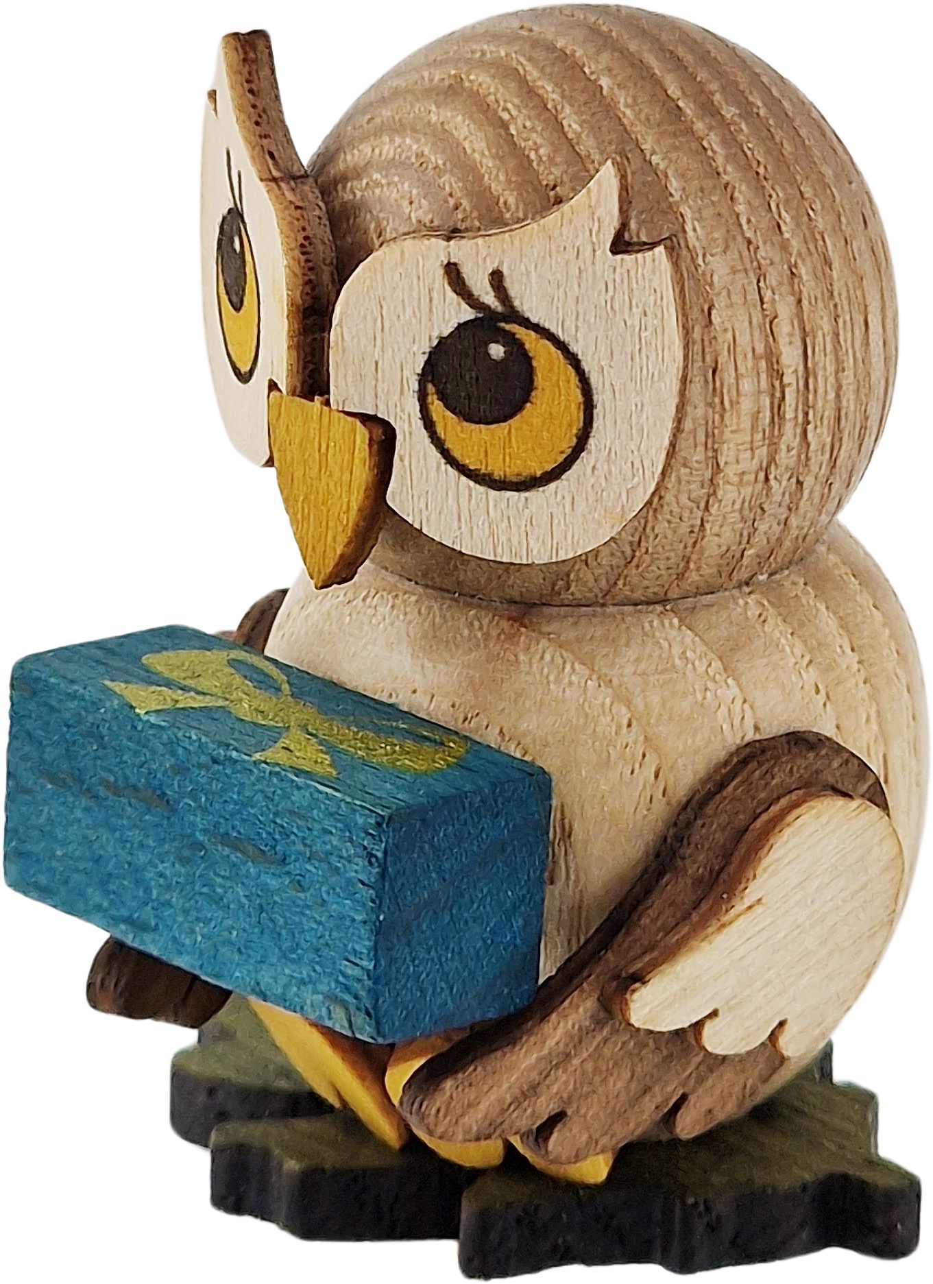 Eulenkind mit Geschenk, stehend