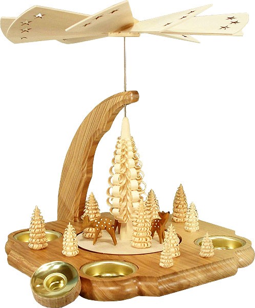 Pyramide mit Rehe Pyramide mit Rehe