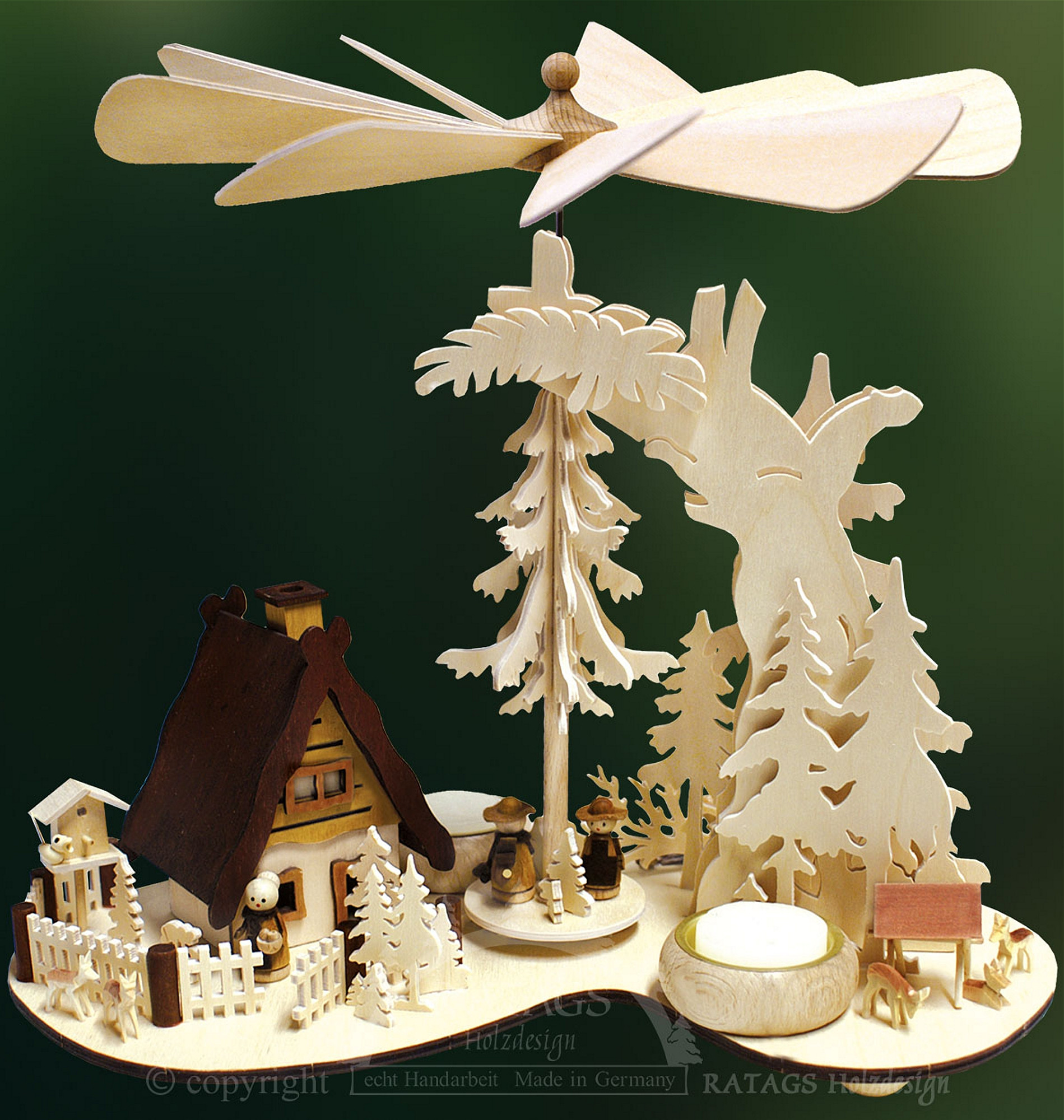 Eichenpyramide, Miniaturen Eichenpyramide, Miniaturen