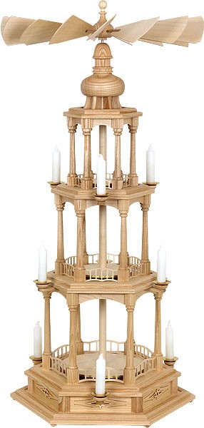 Pyramide neutral ohne Figuren, 3-stöckig