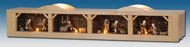 Sockel mit Bergwerk unter Tage, für Schwibbögen bis 74 cm Sockel mit Bergwerk unter Tage, für Schwibbögen bis 74 cm