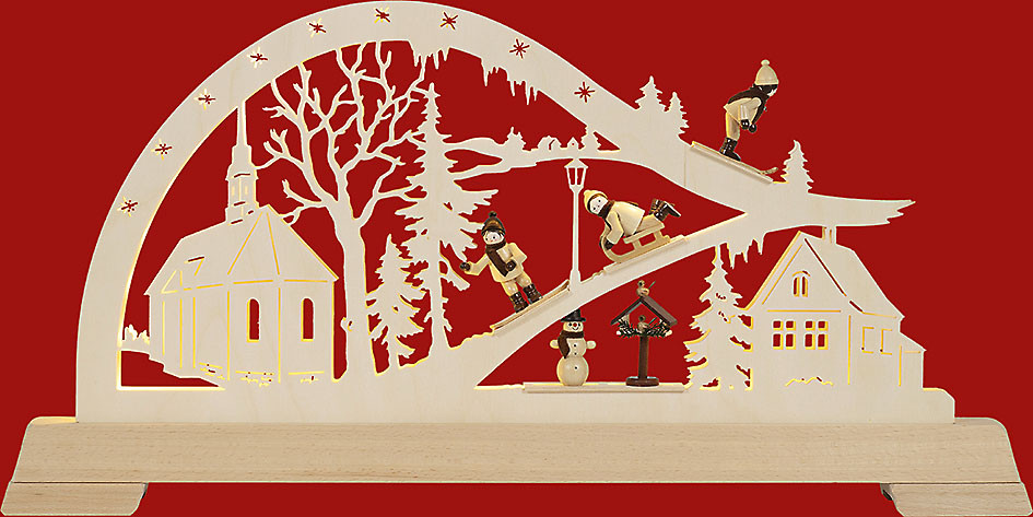 LED-Bogen mit Figuren - Kirche mit Wintersportler LED-Bogen mit Figuren - Kirche mit Wintersportler