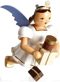 Schwebeengel mit Geschenke, farbig