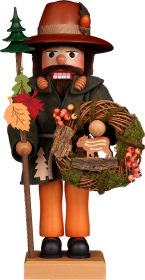 Nussknacker Waldmann mit Kranz