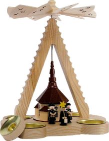 Pyramide Spitze mit Teelicht und Kerze