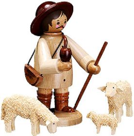 Hirte mit Schafen, groß, natur