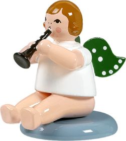 Engel mit Flöte, flach sitzend, ohne Krone Engel mit Flöte, flach sitzend, ohne Krone