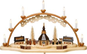 Schwibbogen Seiffener Kirche mit Häusern, Kurrende und Laternenkinder Schwibbogen Seiffener Kirche mit Häusern, Kurrende und Laternenkinder