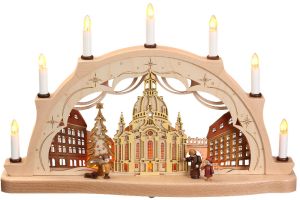 Schwibbogen Dresder Frauenkirche mit Figuren Schwibbogen Dresder Frauenkirche mit Figuren
